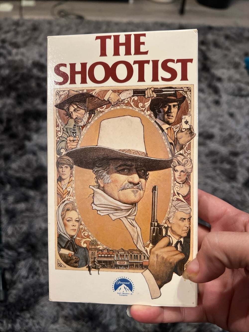 The Shootist VHS John Wayne Paramount Home Video White Clamshell Release TESTED